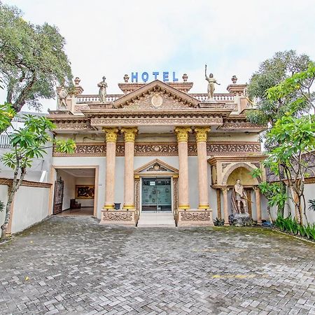 Oyo 91785 Hotel Srikandi Kalasan Tanjungtirto Exterior photo