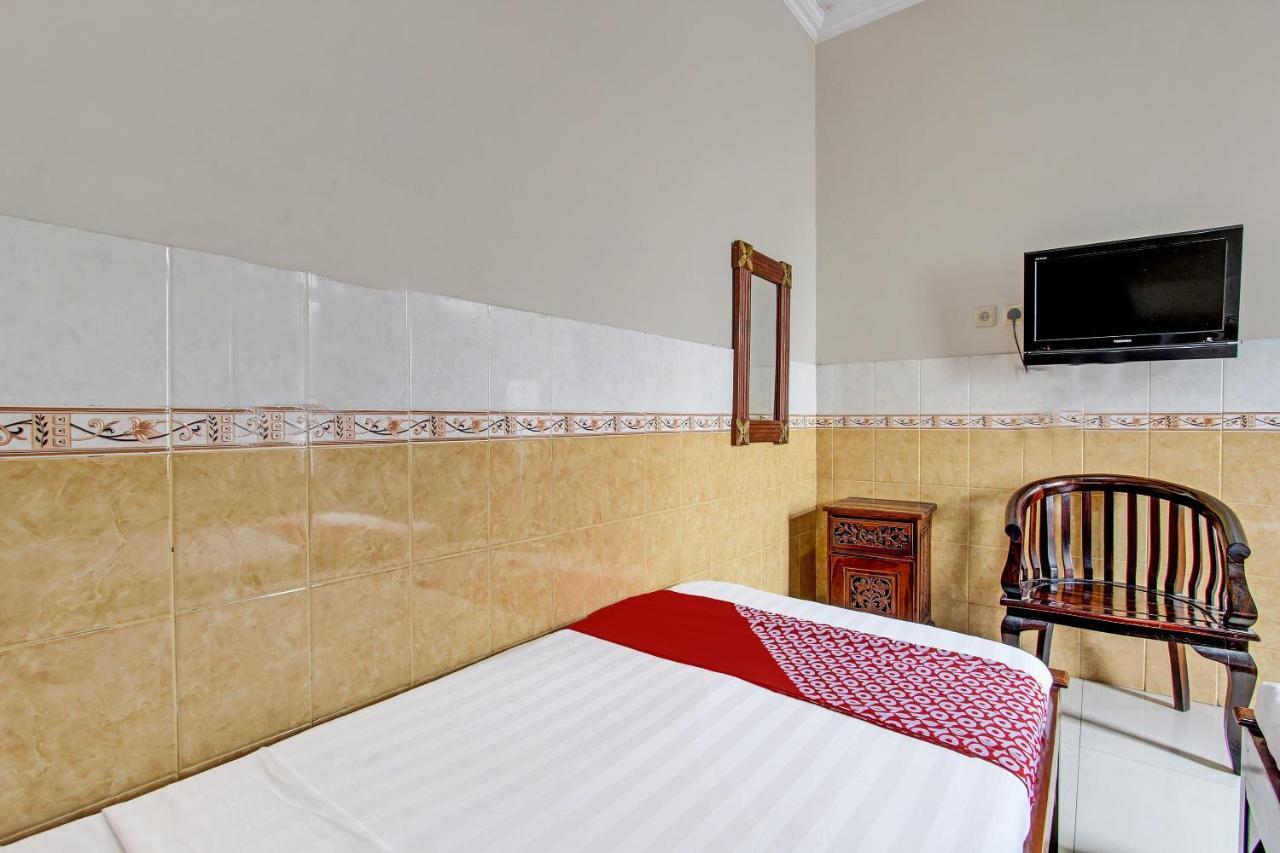 Oyo 91785 Hotel Srikandi Kalasan Tanjungtirto Exterior photo